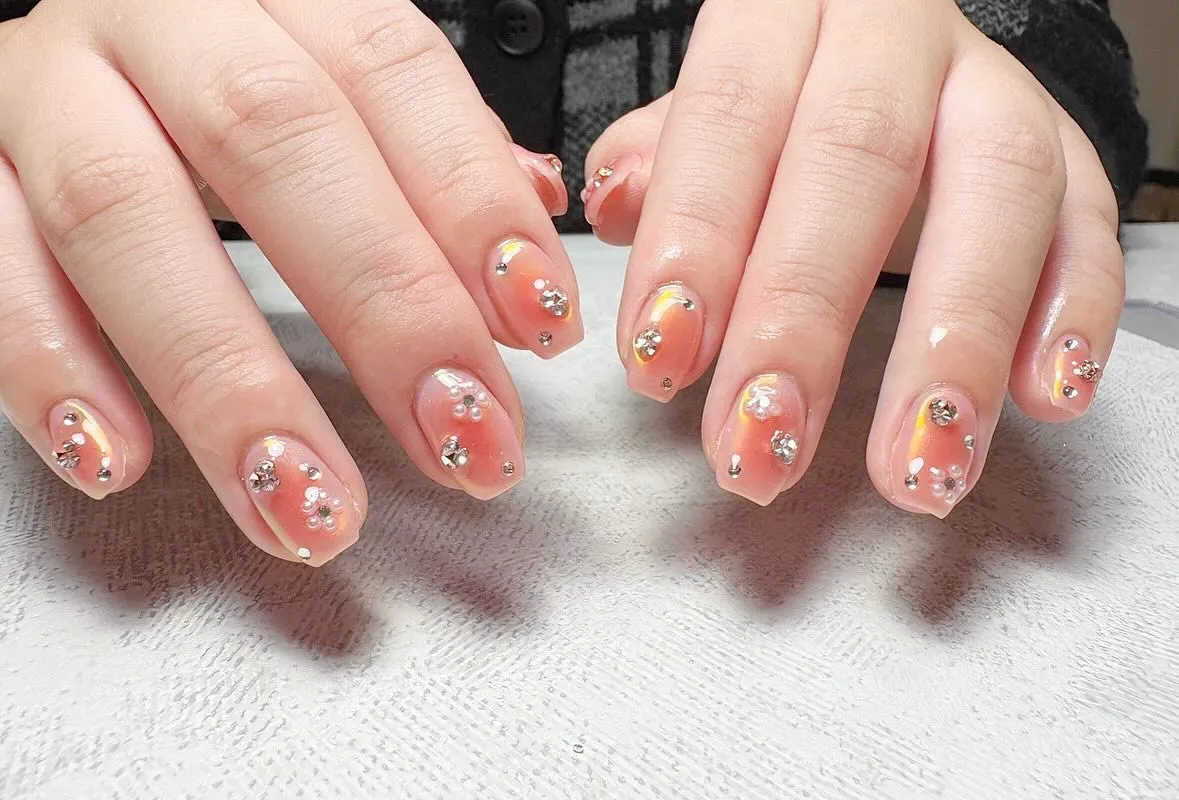 オーロラチークネイル💅