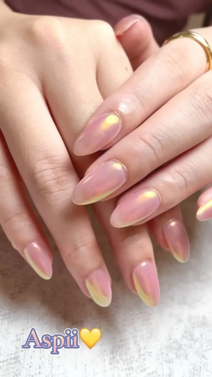 大人気のオーロラネイル✨🦄